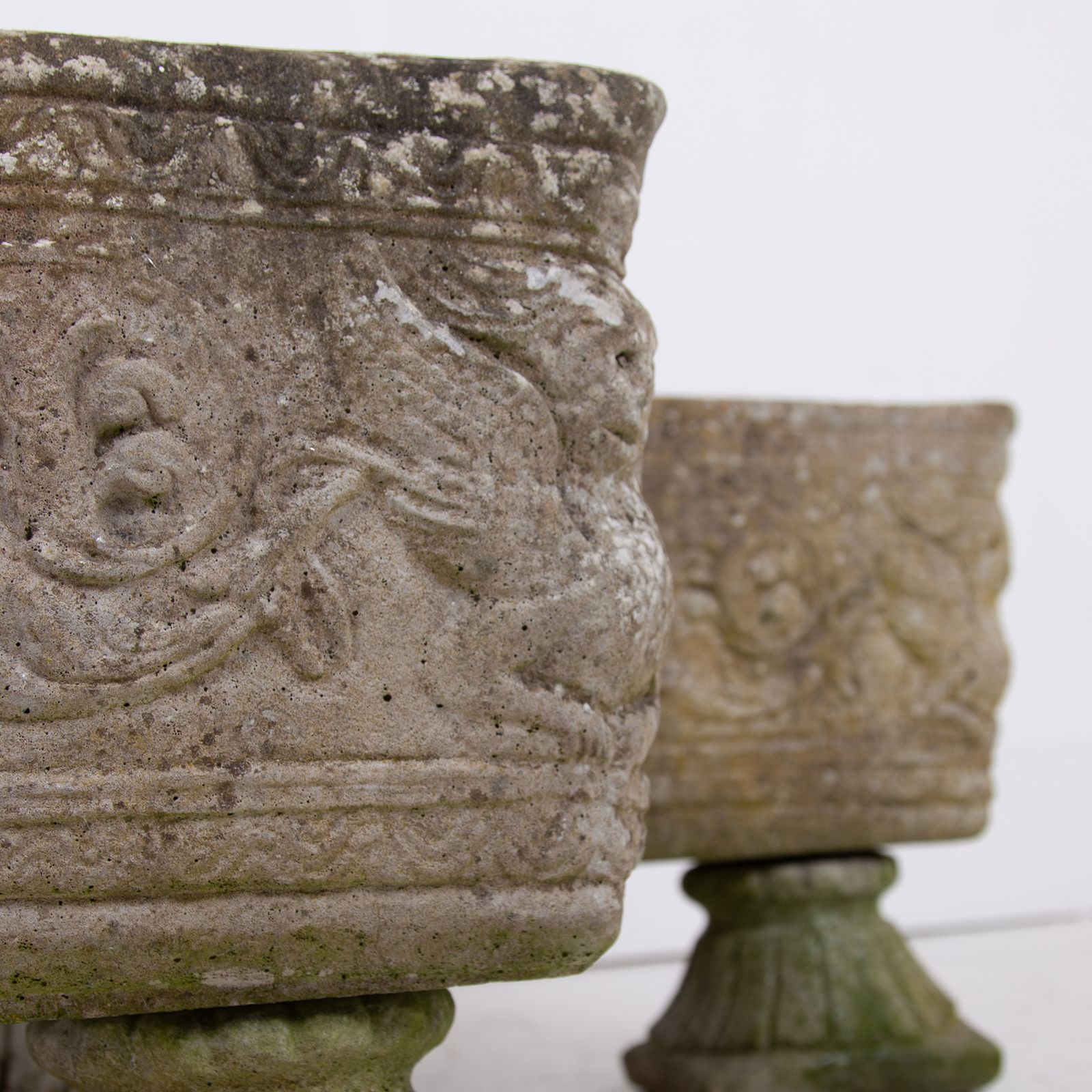 photo vintage 4 Weathered Mid Century Stone Garden Planters On Legs