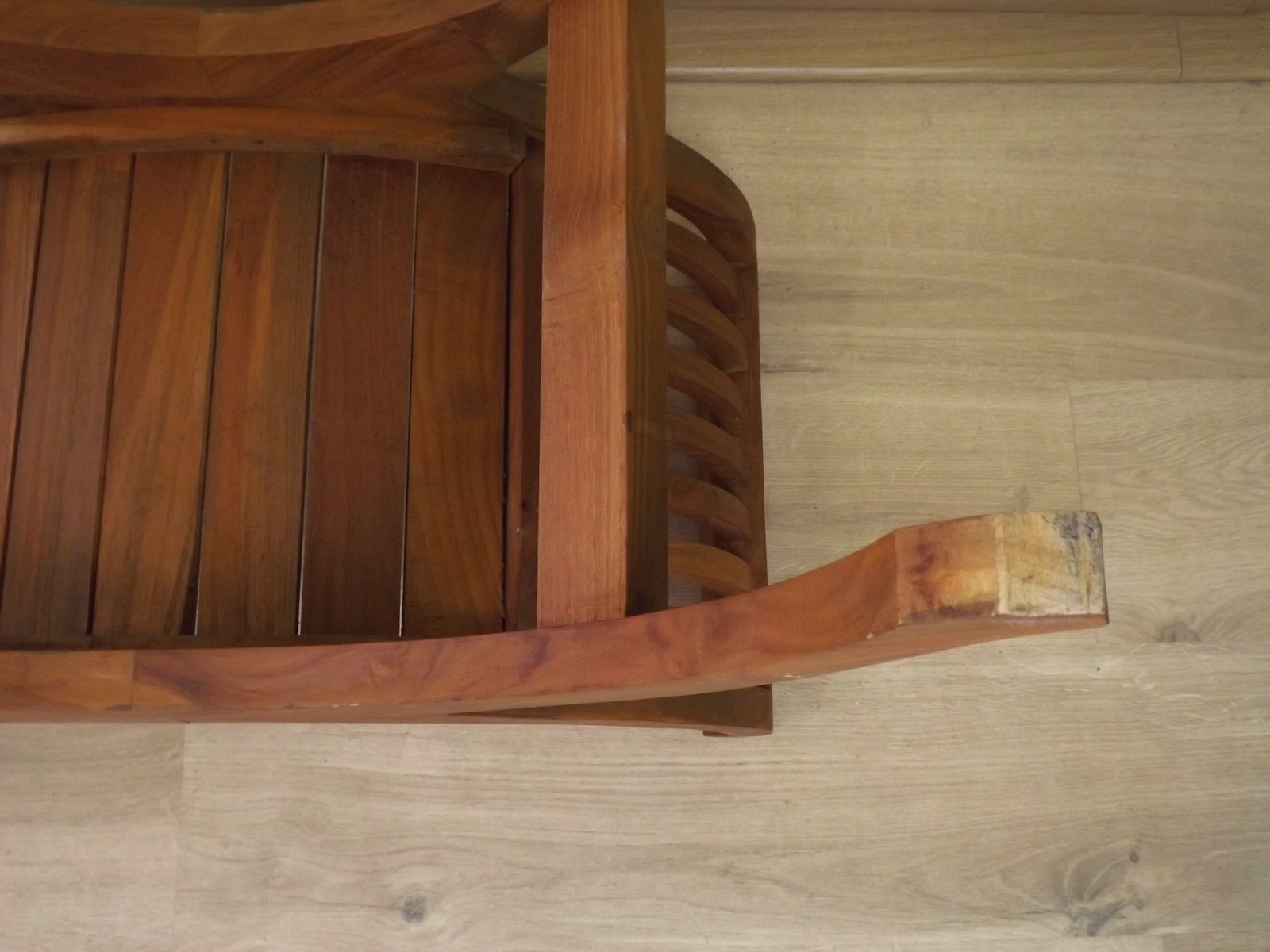 photo vinterior Tabouret curule en bois massif, siège à lattes courbées, mid-century modern