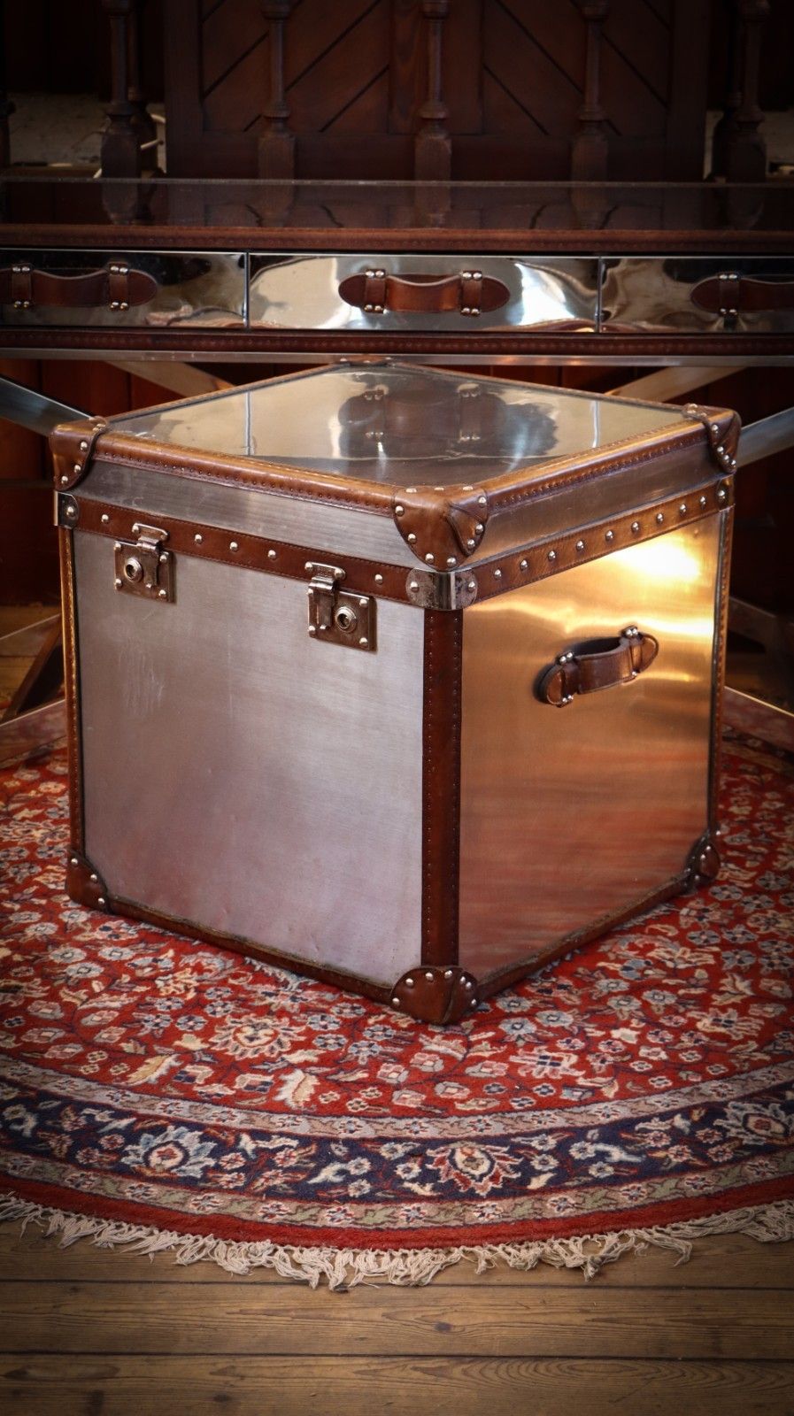 photo furniture Superb Timothy Oulton White Star Trunk Steel Leather Bedside Side Table Antique