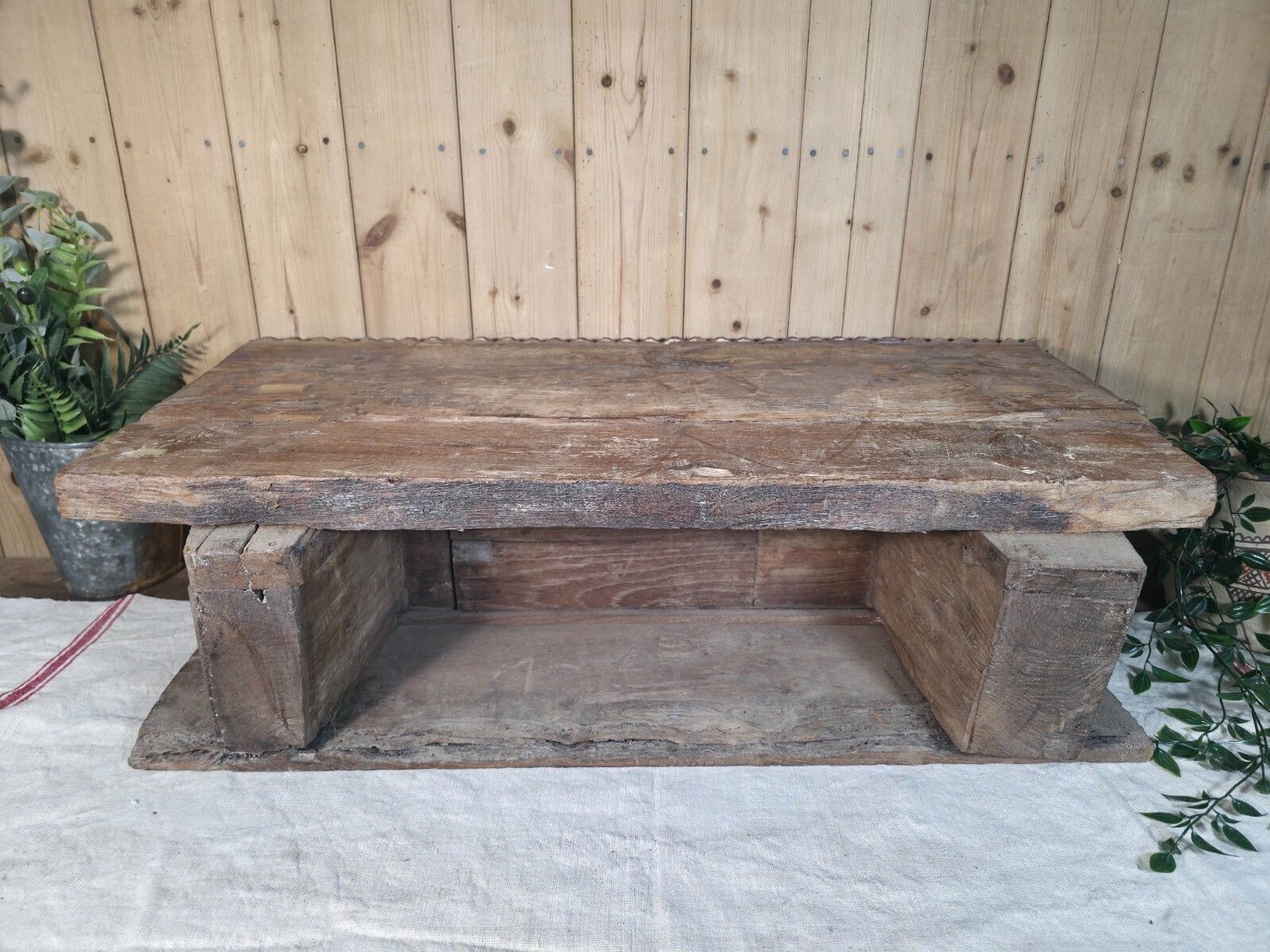 photo furniture Antique Indian Carved Wooden Architectural Wall Shelf Plinth