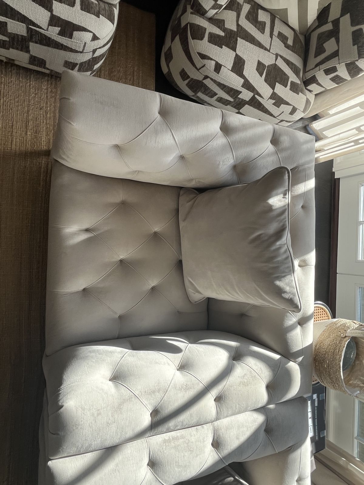 photo vintage Eichholz Cesare 1x 3 Person Sofa, Cushions And 2no. Armchairs   Virtually Unused