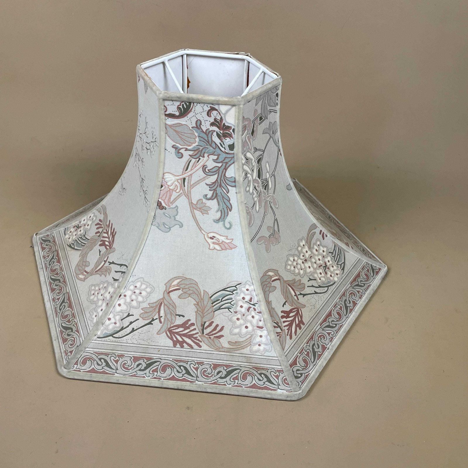 Antique Oriental Patterned Vintage Lamp Shade Lampshade Velvet Edge Trim Lightshade Light Empire Pattern Floor Lamp Pink Ornate photo vinterior