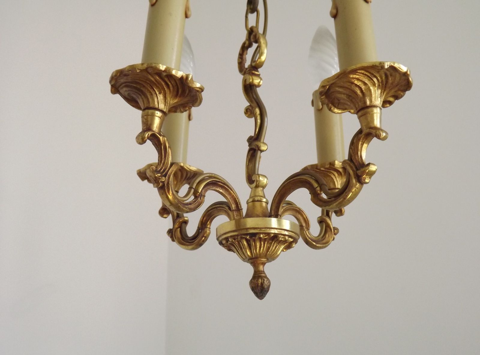 140.0 French Art Nouveau Scrolled Acanthus Leaf 4 Light Bronze Chandelier photo