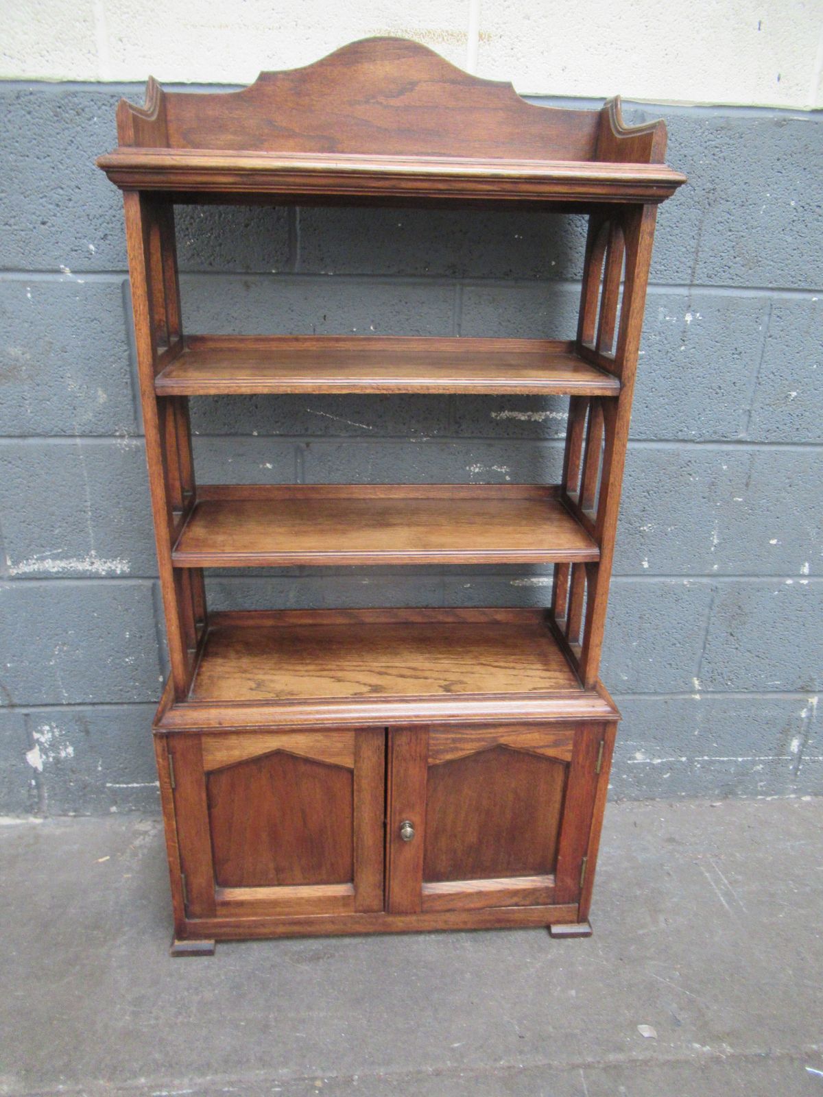 Oak   Open  Bookcase   Slim Size Dating From The 1910s photo furniture