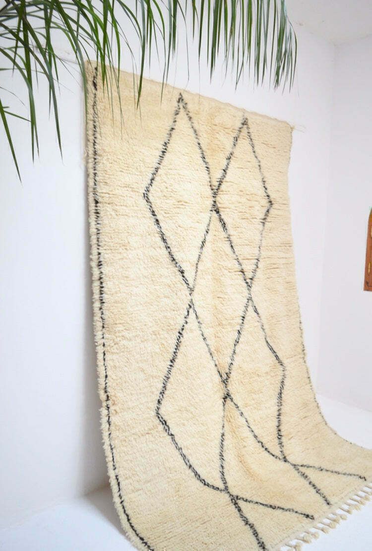Vintage Moroccan Beni Ourain Rug Plush Wool Hand Knotted Over Sized Lozenge Berber Carpet Eames Le Corbusier photo Textiles
