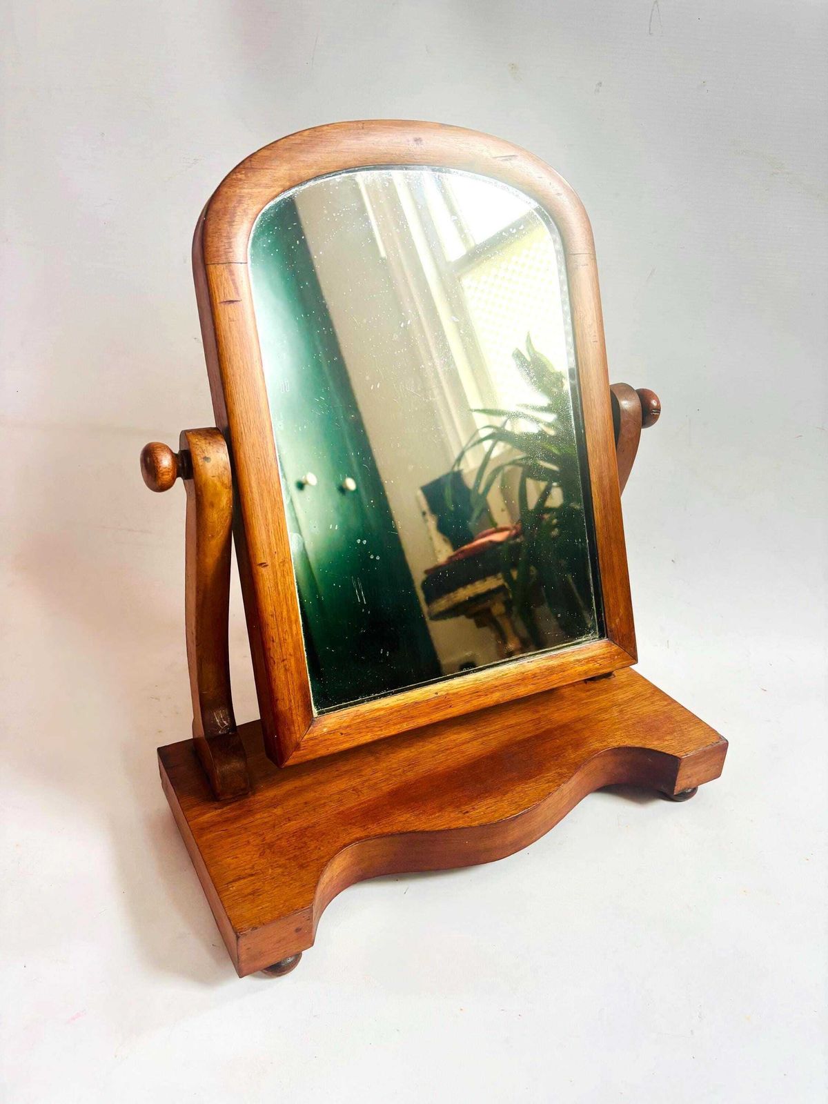 18th Century Victorian Antique Mahogany Dressing Mirror Tilting Solid
