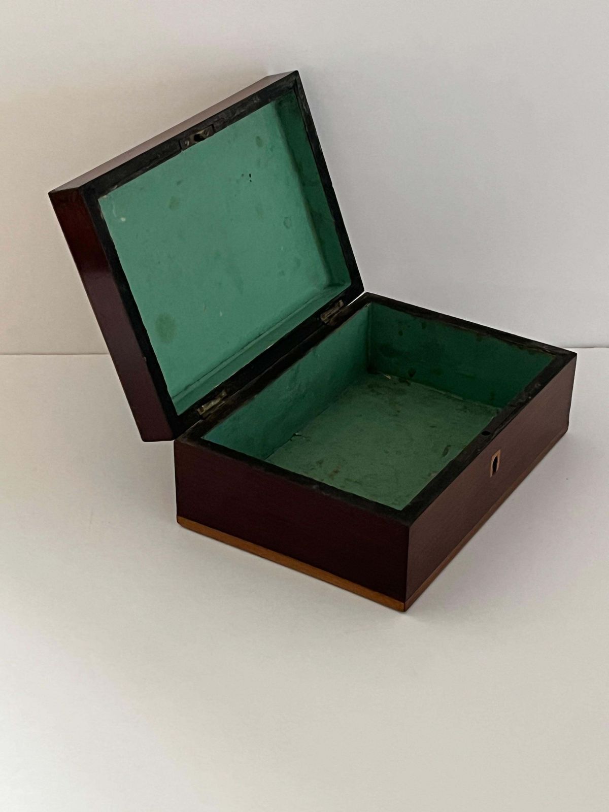 Fine Document Box Of Walnut Inlaid And Banded With Satinwood, Mid 19thc Ca 1840 photo Home Decor