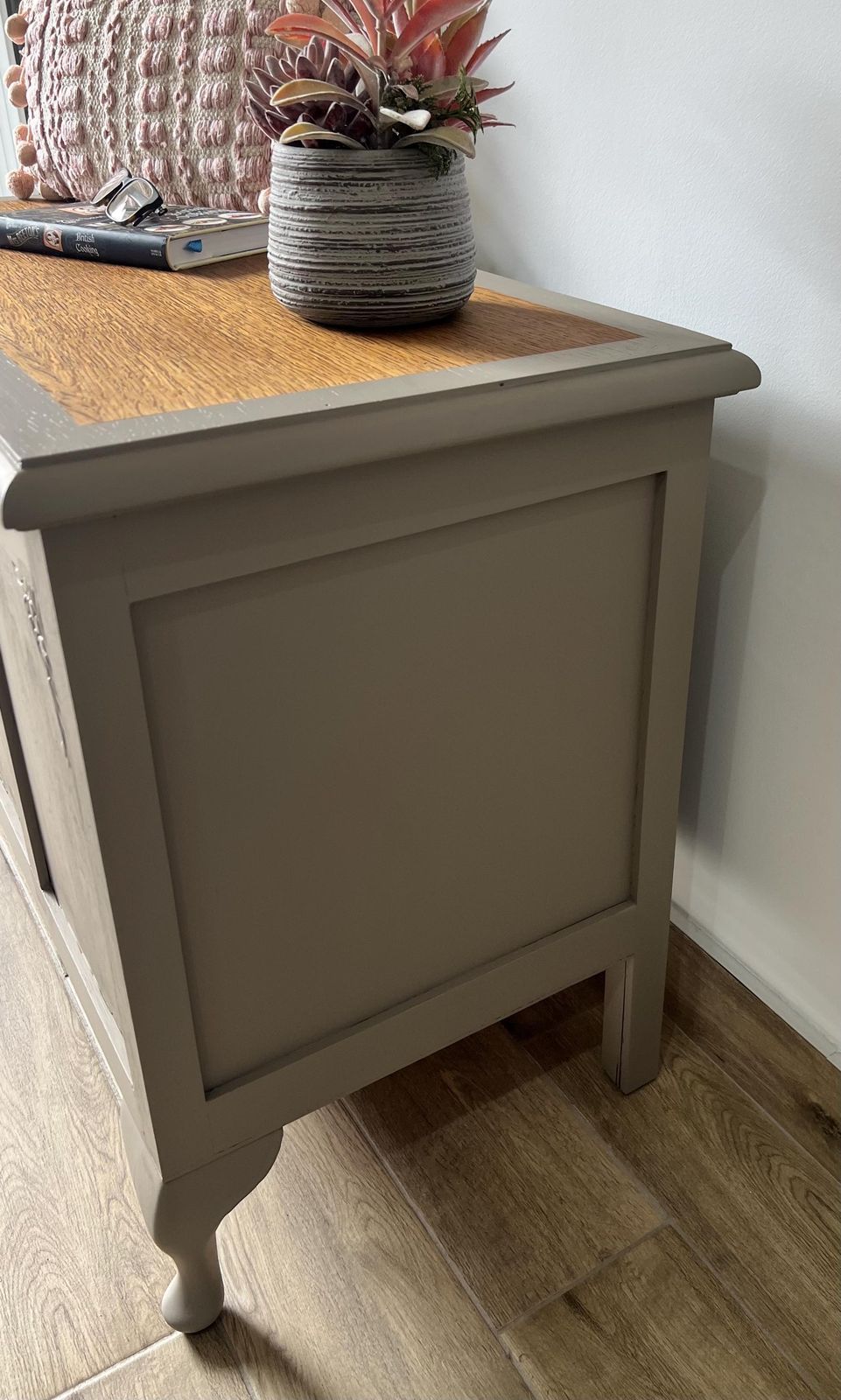 Vintage Blanket Box, Taupe Finish, Cabriole Legs, Carved Details, Queen Anne Style Storage Trunk photo Furniture