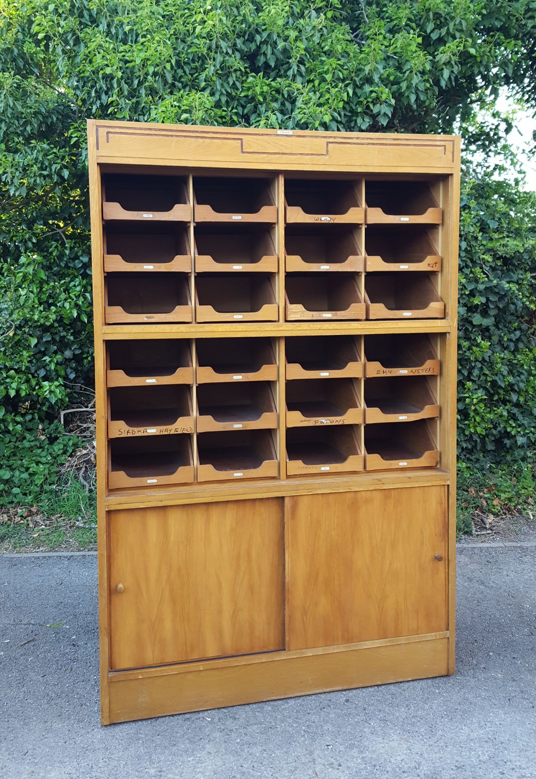 photo vinterior Dudley & Co Ltd Of London 24 Drawer Haberdashery Cabinet