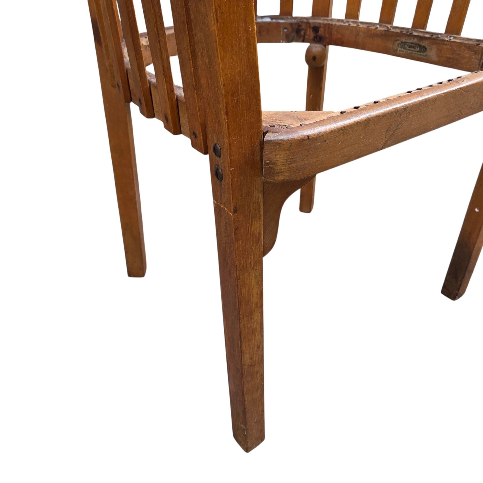 Fauteuil en bois courbé Thonet, Tchécoslovaquie, mid-century, dans le style de Josef Hoffmann photo vinterior