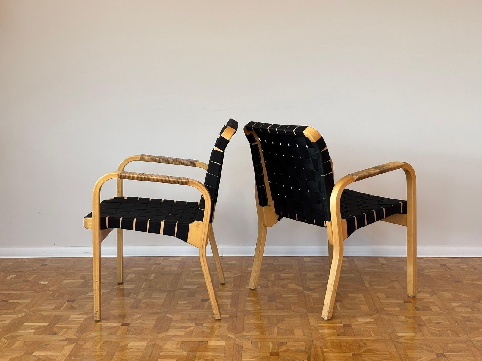 Model 45 Lounge Chairs By Alvar Aalto For Artek, 1970s Set Of 2 photo vinterior