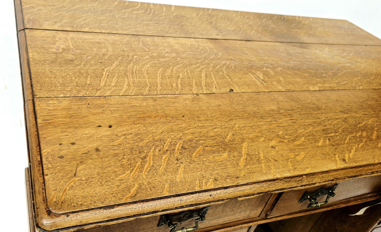Superb 19th Century Golden Oak Pedestal Desk. photo 650.0