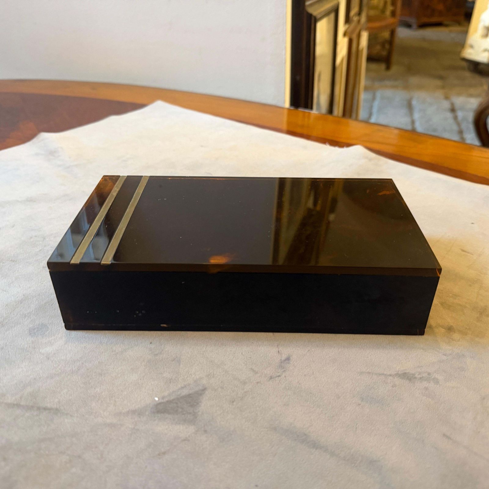 photo furniture 1970s Mid Century Modern Faux Tortoiseshell Lucite Luxury Box Dior Home Style