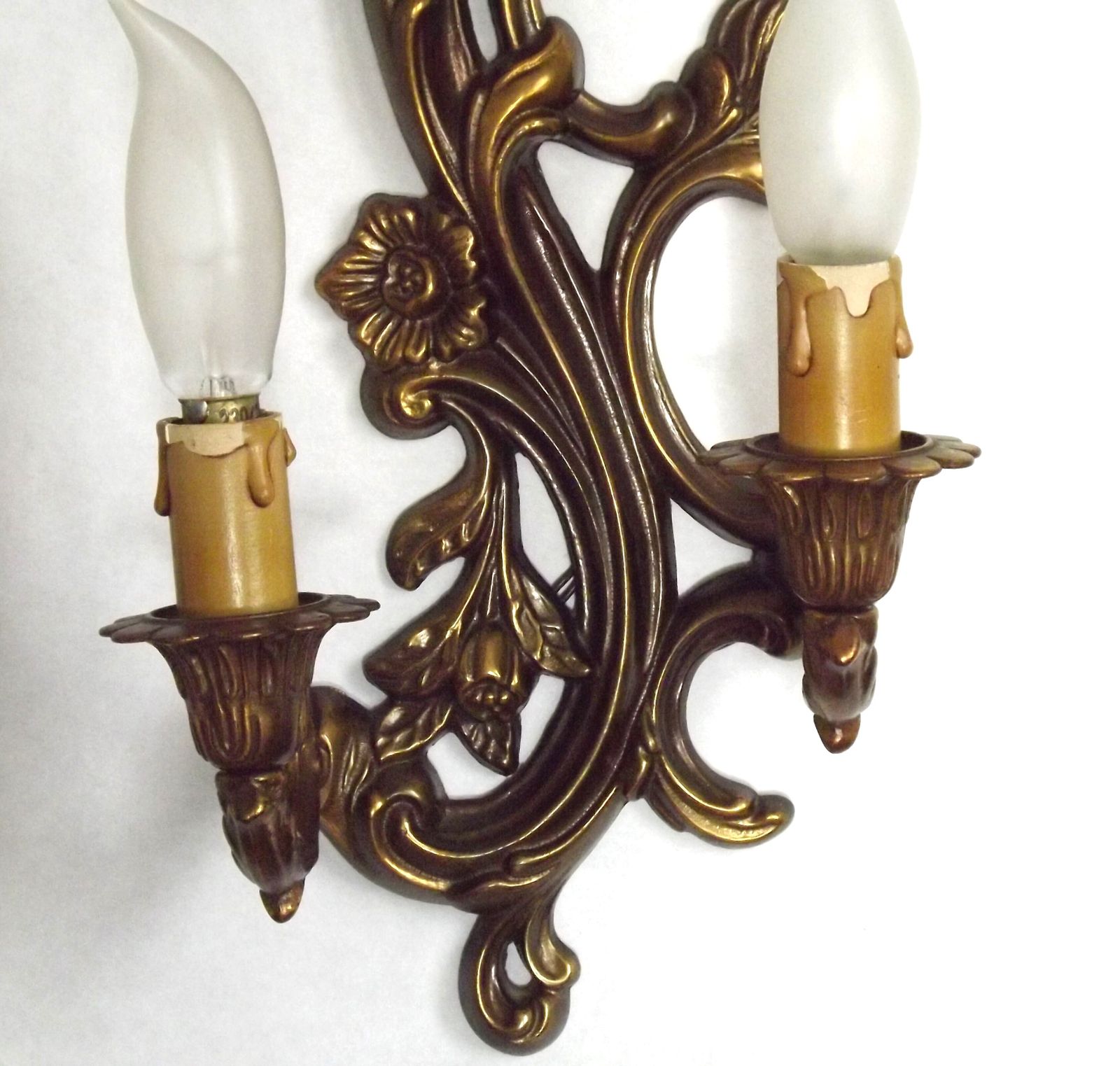photo vintage Pair French Mid Century Bronze Double Wall Lights With Acanthus Leaf & Flower Detail