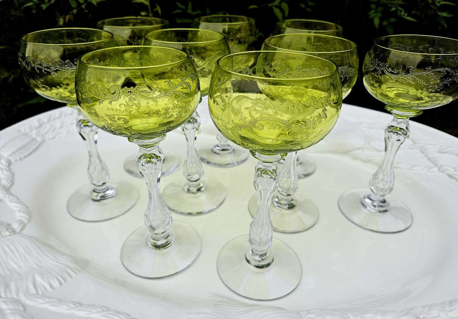 photo vinterior Pair Of Antique, Uranium St Louis French Crystal Hock Glasses In Lime Green