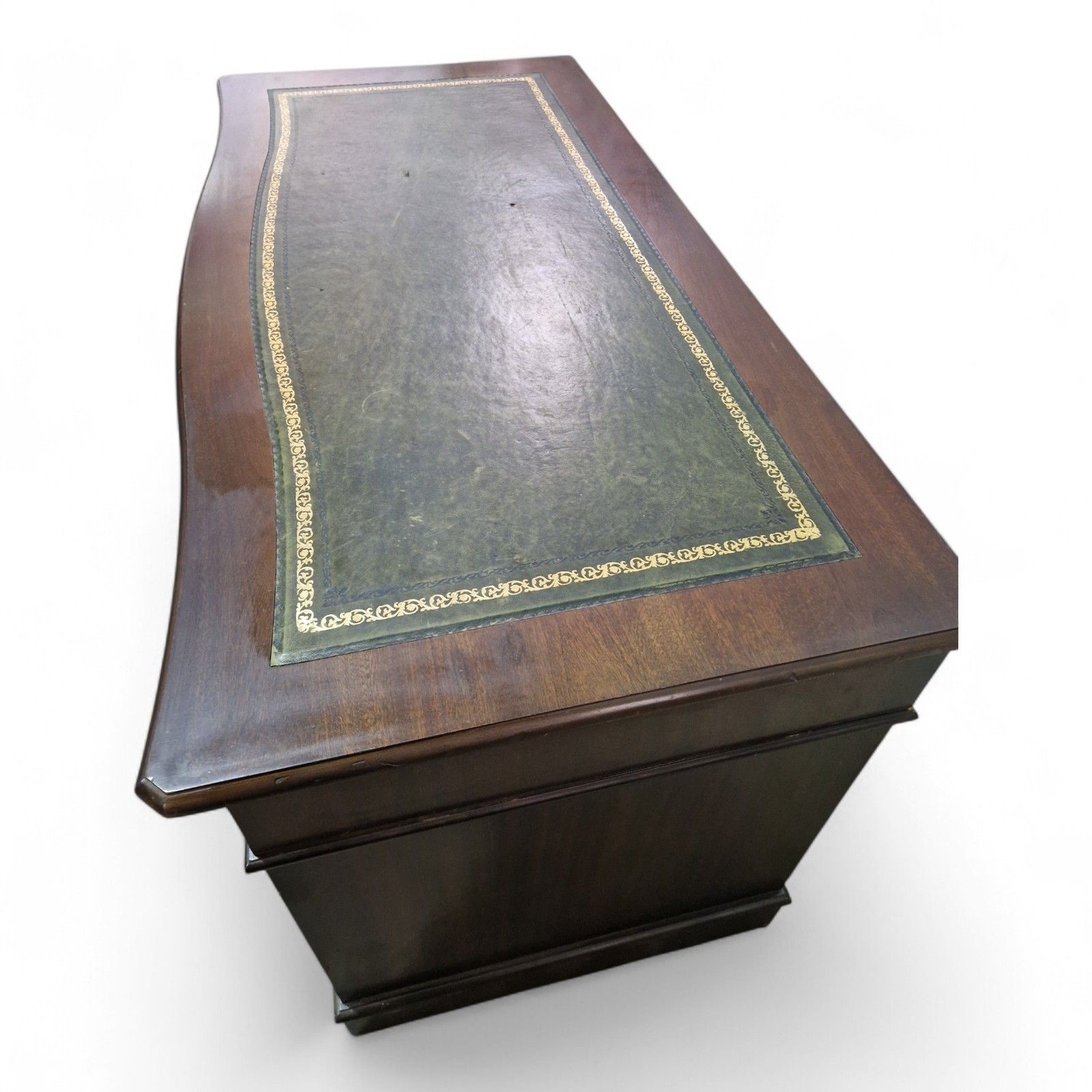 photo furniture Antique Style Kneehole Desk Mahogany Pedestal Green Leather Serpentine Top