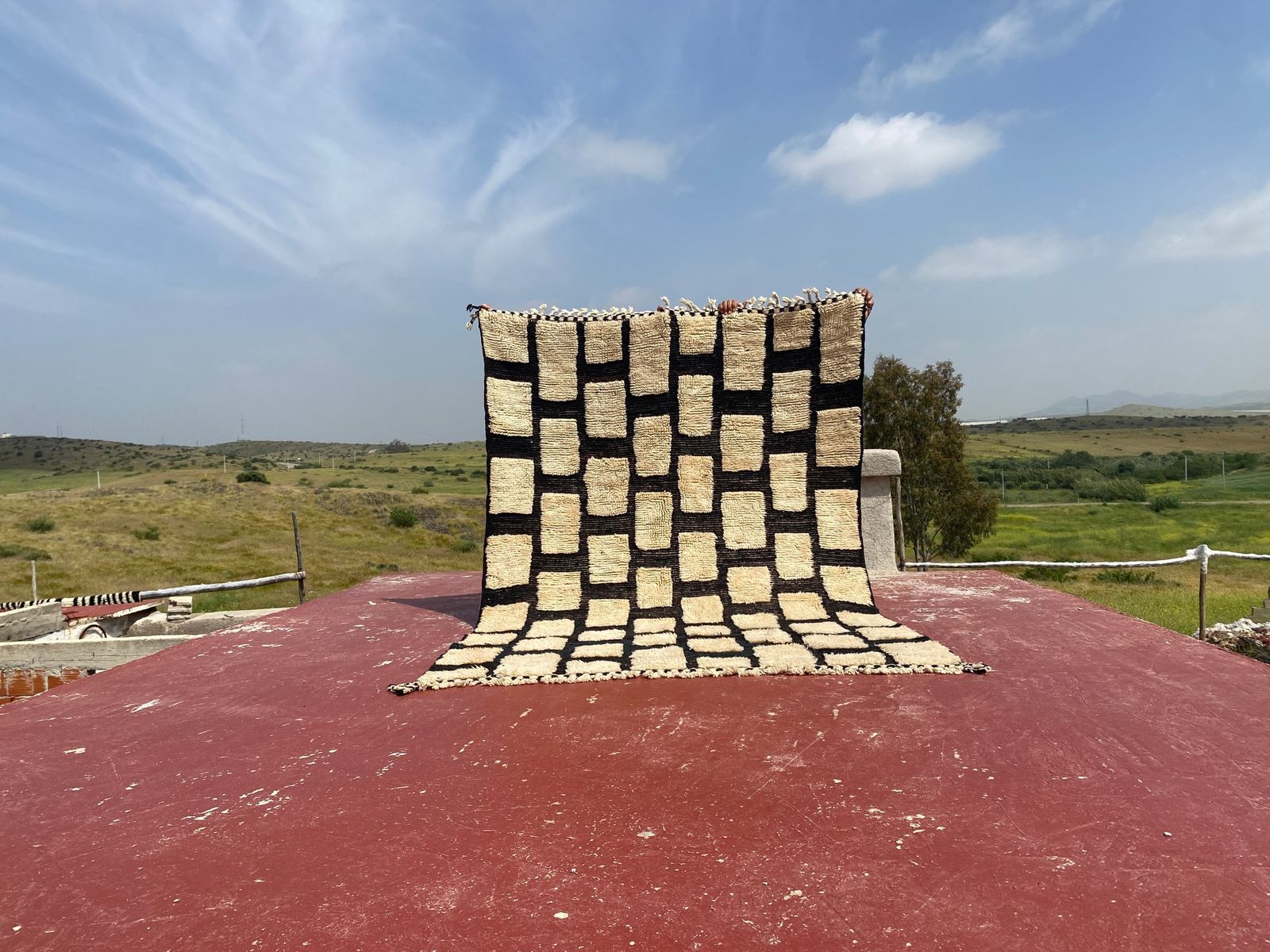 Beni Ourain Moroccan Rug – 230 X 160 Cm | Handwoven Wool | Black & Cream Geometric Grid Berber Carpet