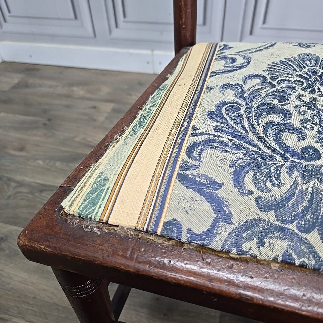 photo furniture Antique Edwardian Chair Wooden Turned Back Upholstered Hall Lounge Bedroom Seat