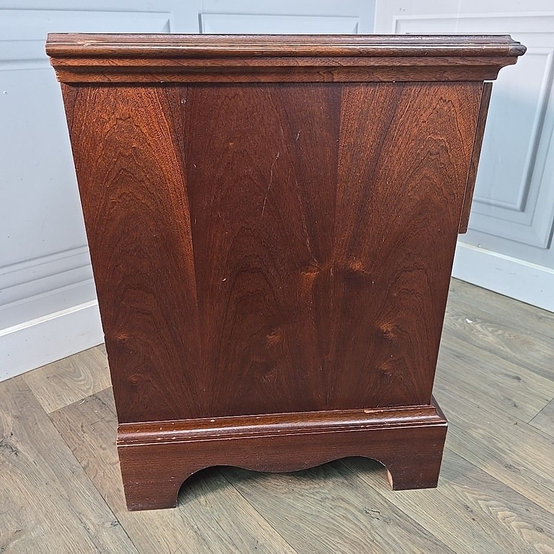 photo vinterior Single Antique Georgian Style Bedside Cabinet Cupboard Table Night Stand Drawer