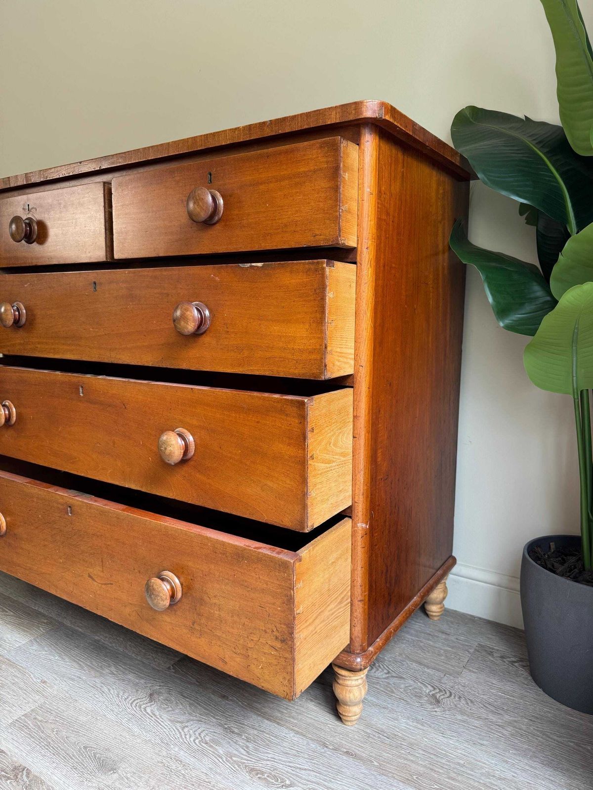 photo furniture Antique Large Chest Of Drawers 2 Over 3 Upon Bun Feet Original Handles