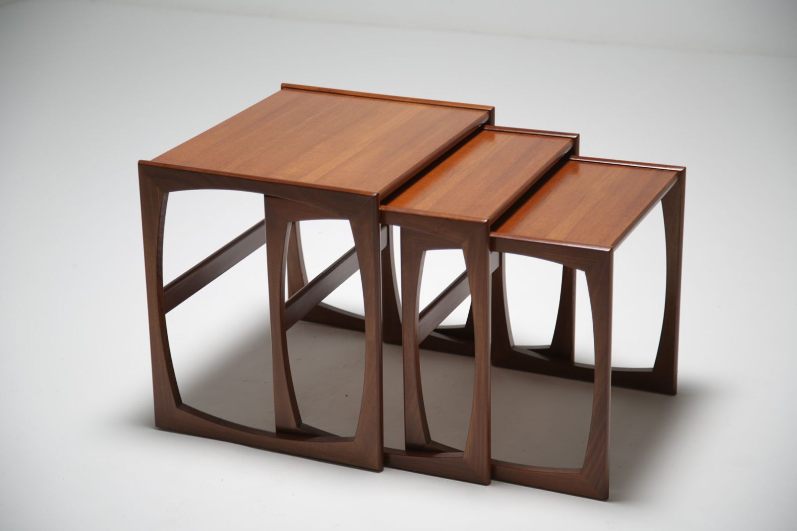 G Plan Quadrille Nest Of Tables: Iconic Teak & Afromosia ‘Sled Leg’ Trio By R. Bennett, Uk, 1960s photo 425.0