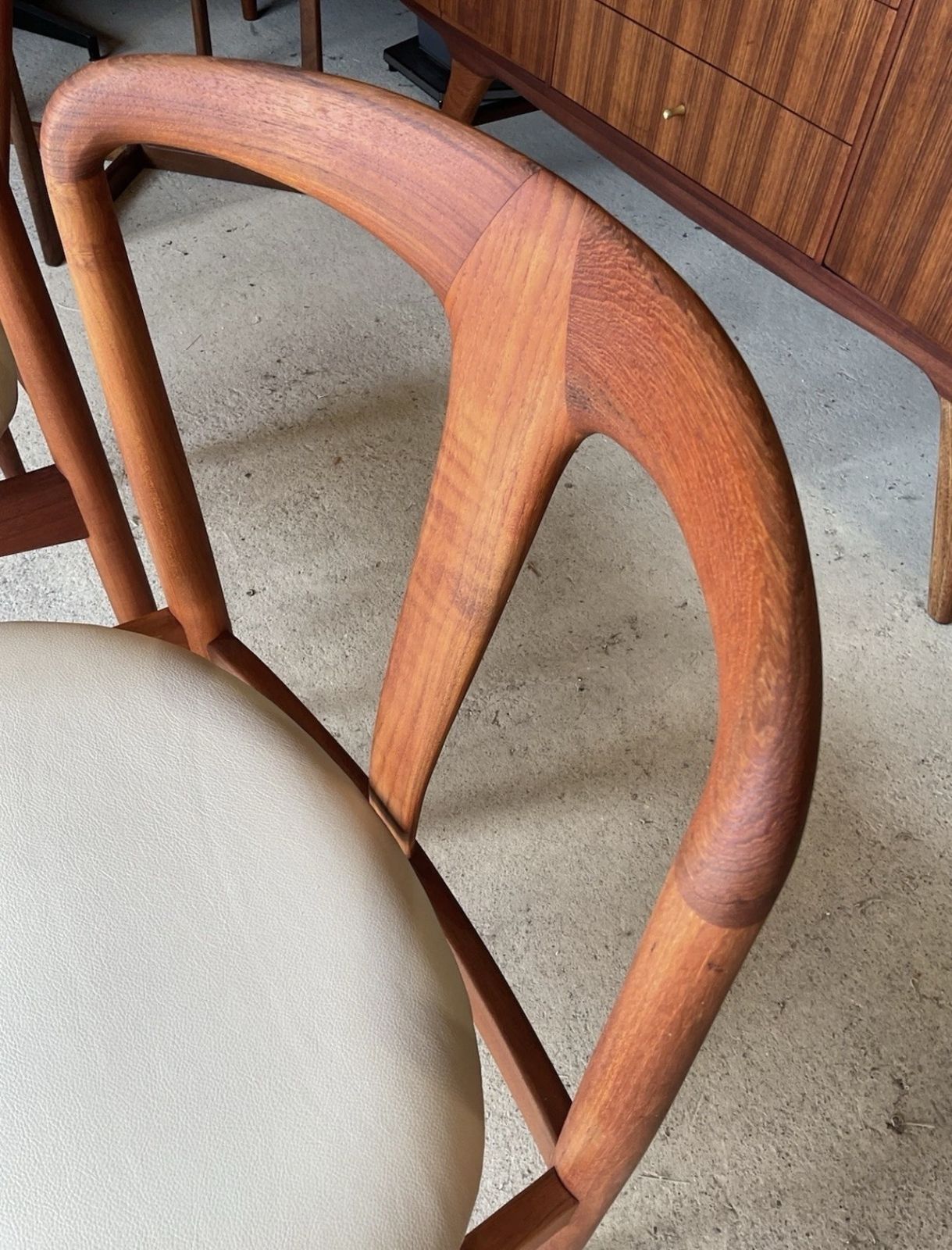 Danish Dining Chairs 'Juliane' By Johannes Andersen For Uldum Møbelfabrik photo vintage