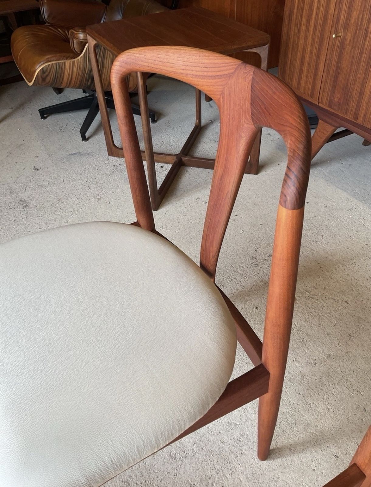 Furniture Danish Dining Chairs 'Juliane' By Johannes Andersen For Uldum Møbelfabrik photo