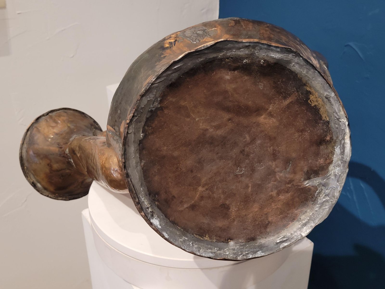Late 18th Century French Copper Watering Can. photo vinterior