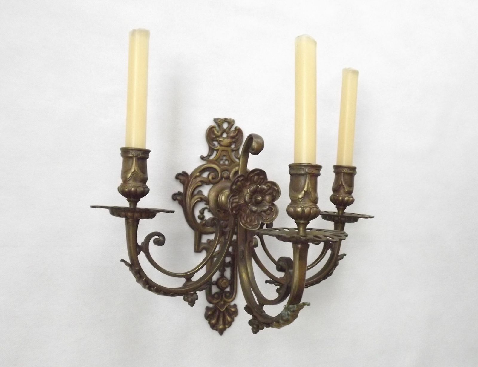 Pair Of Large Heavy Victorian Bronze Triple Wall Sconces Griffin Acanthus & Flower Detail photo 695.0