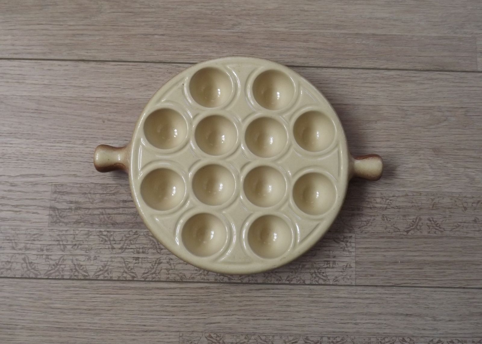 Set Of 6 French Emile Henry Escargot Snail Cook Pots With Tongs 12 Wells photo vinterior