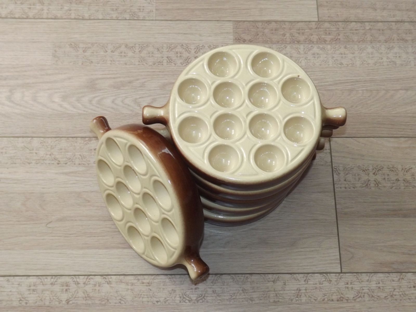 Home Decor Set Of 6 French Emile Henry Escargot Snail Cook Pots With Tongs 12 Wells photo