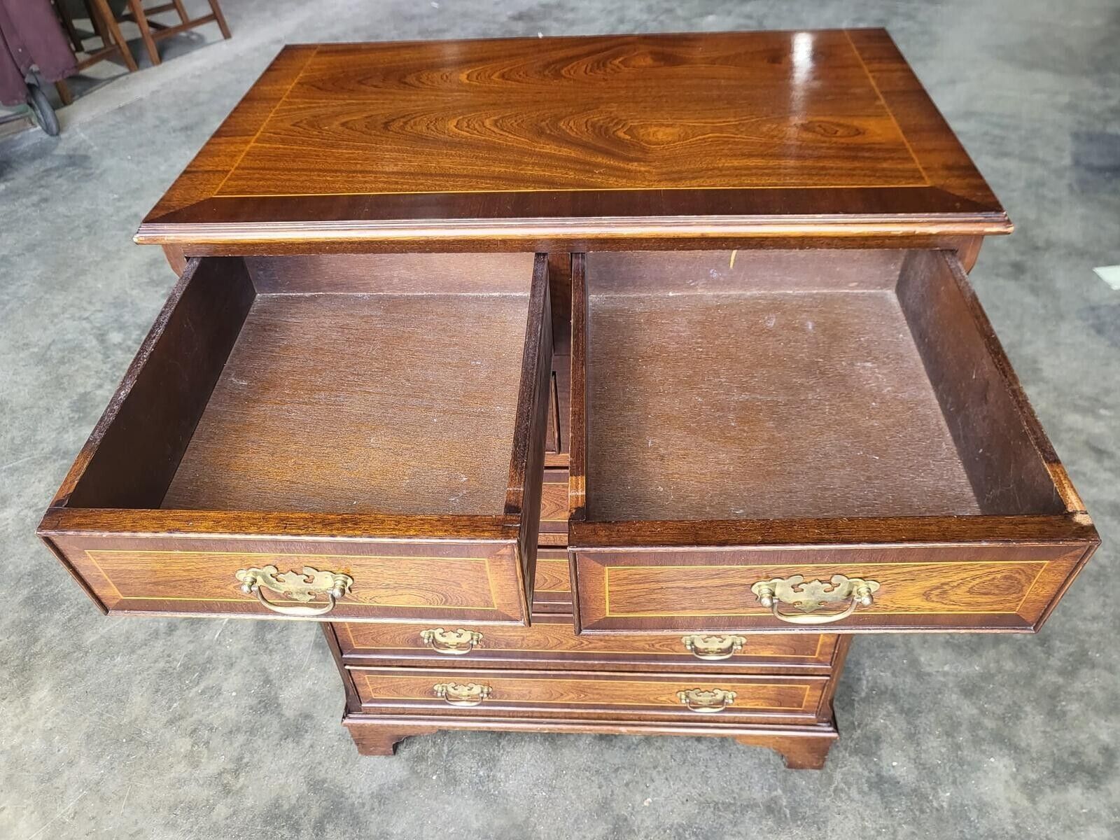 photo furniture Antique Repro Inlaid 4 Over 4 Chest Of Drawers Bracket Feet
