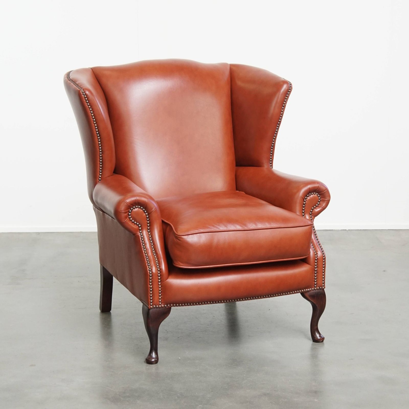 Elegant And Comfortable Smooth English Cowhide Chesterfield Wing Armchair With Graceful Legs