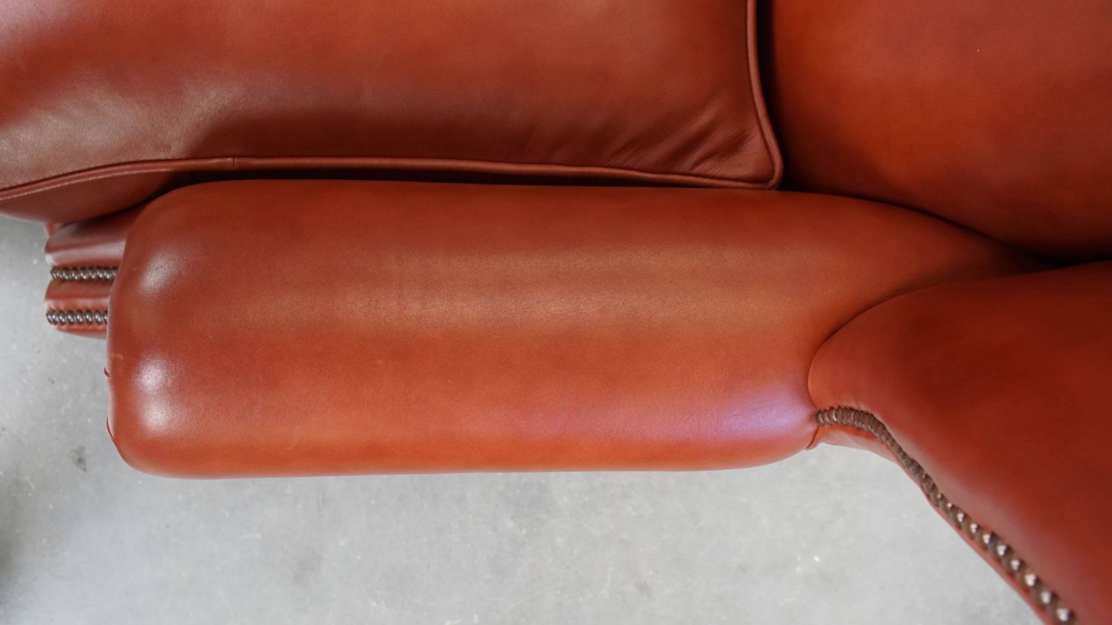 Elegant And Comfortable Smooth English Cowhide Chesterfield Wing Armchair With Graceful Legs photo vintage