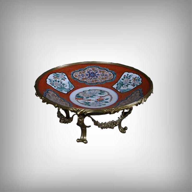Large Imari Porcelain Bowl With Bronze Mount, Japan – Late 19th Century