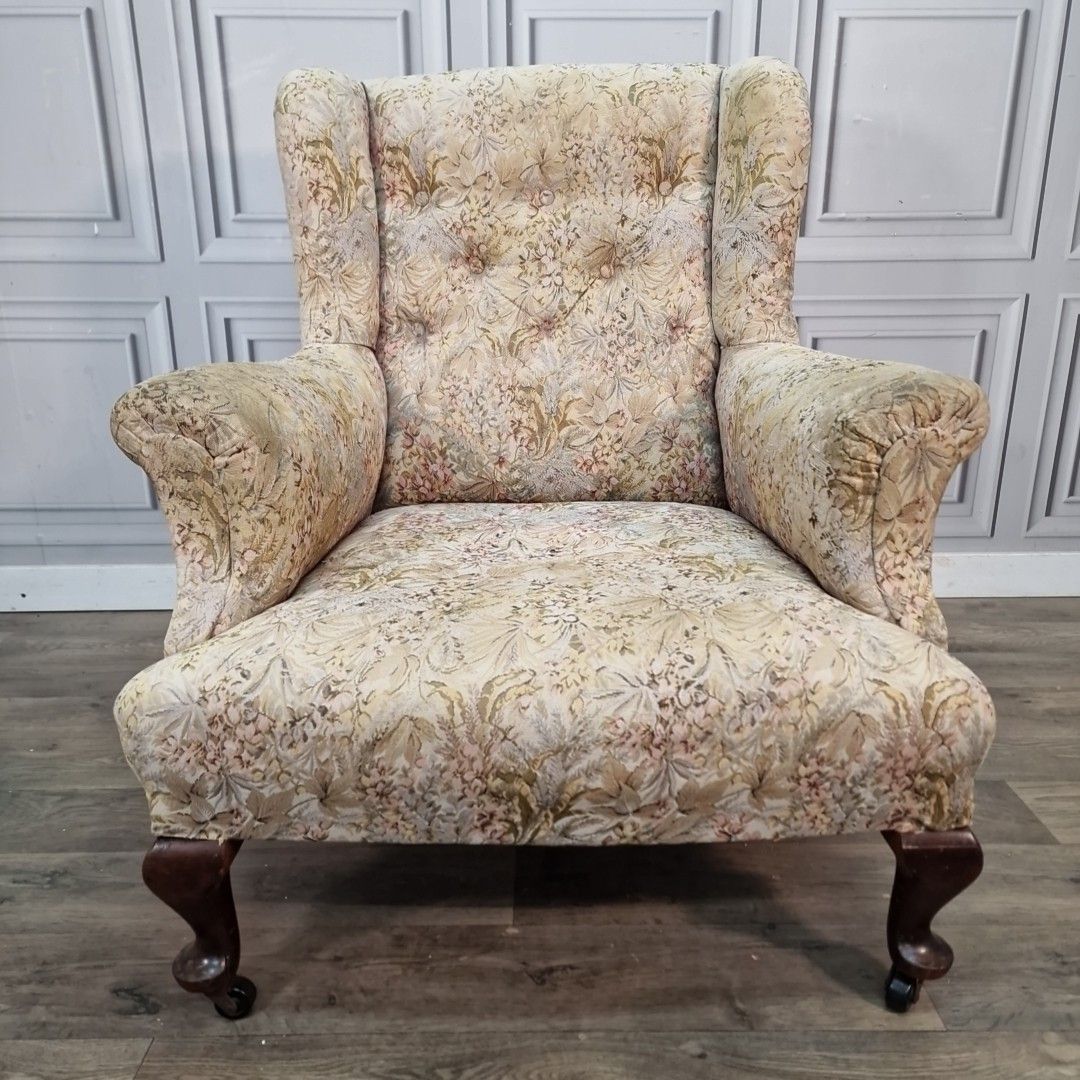 Vintage Wingback Armchair Upholstered Fireside Chair Cabriole Legs Antique Style photo 190.0