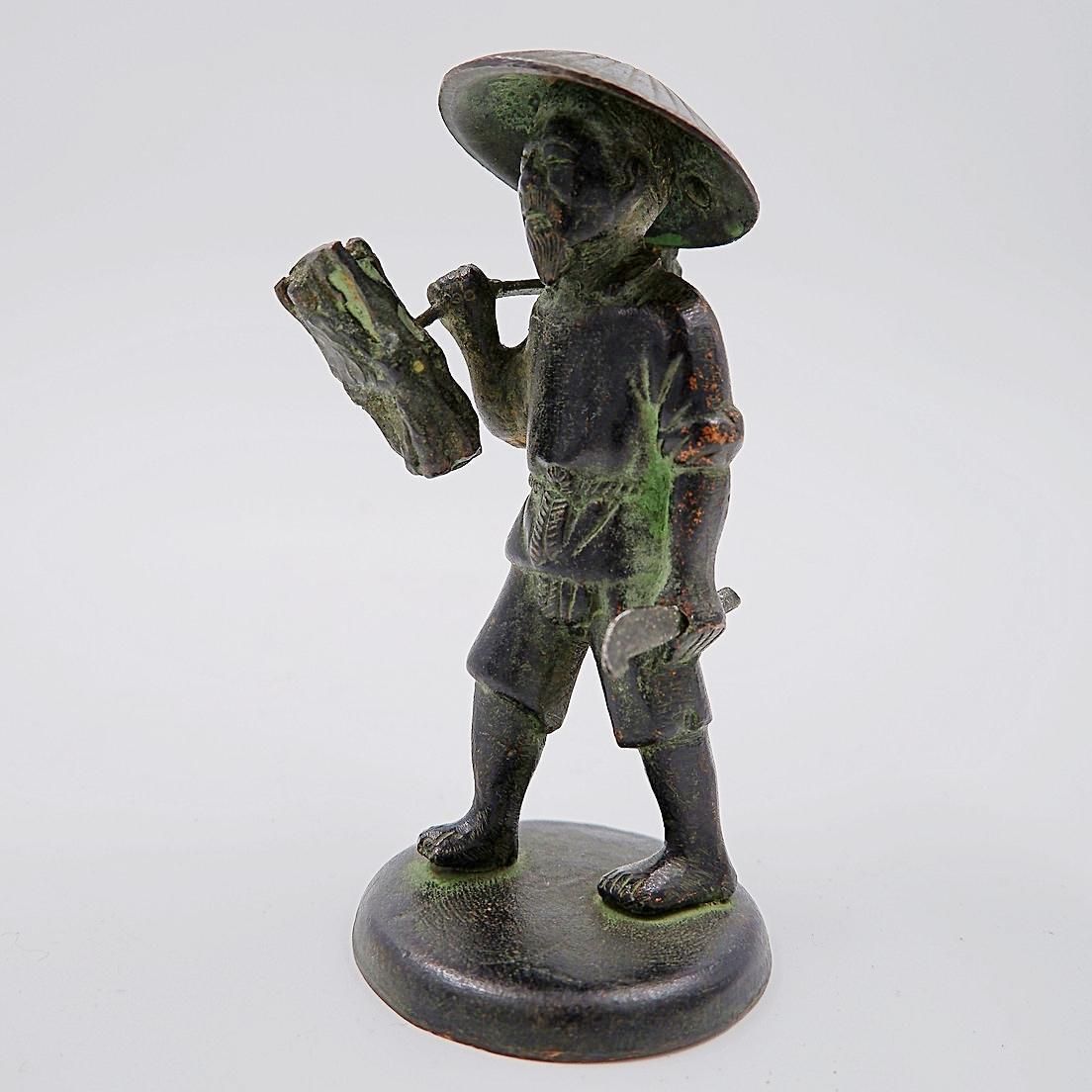 Asian Farmer Bronze Figurine, 19th Century Folk Art Sculpture, Vietnam photo 389.0