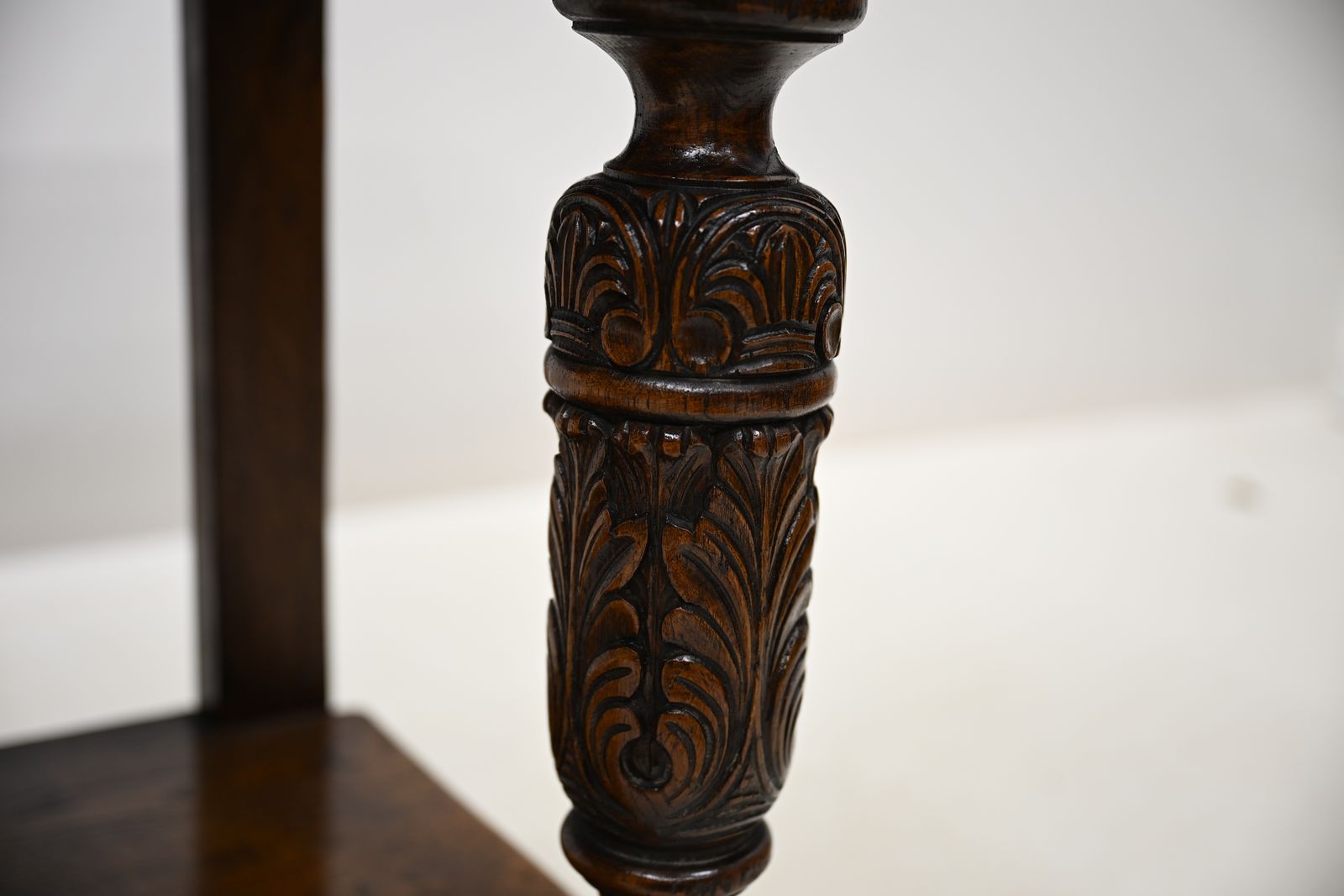 photo vintage Oak Hall Table 2 Drawers Lower Tier Carved Front Legs Free Uk Delivery