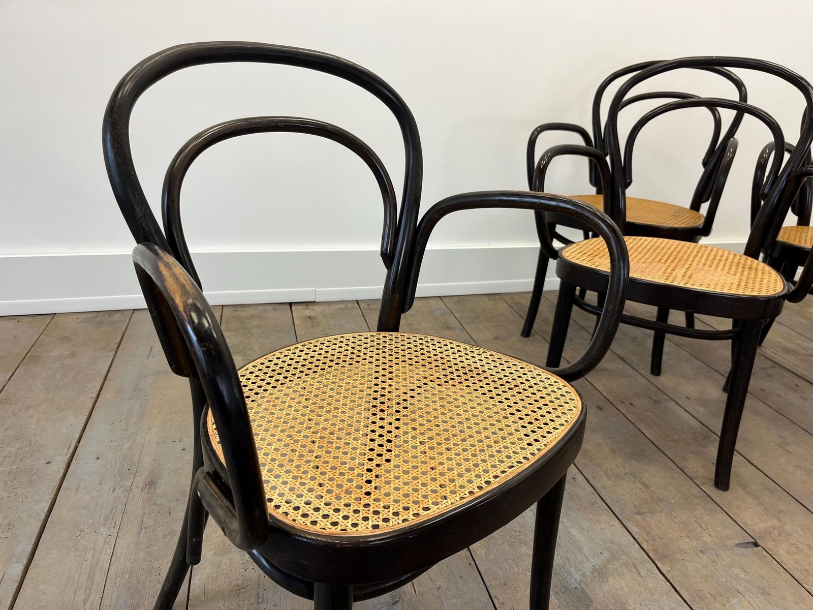 Set Of 6 Thonet Bentwood Chairs With Cane Seats – Classic Vienna Café Style Vintage Seating photo for sale