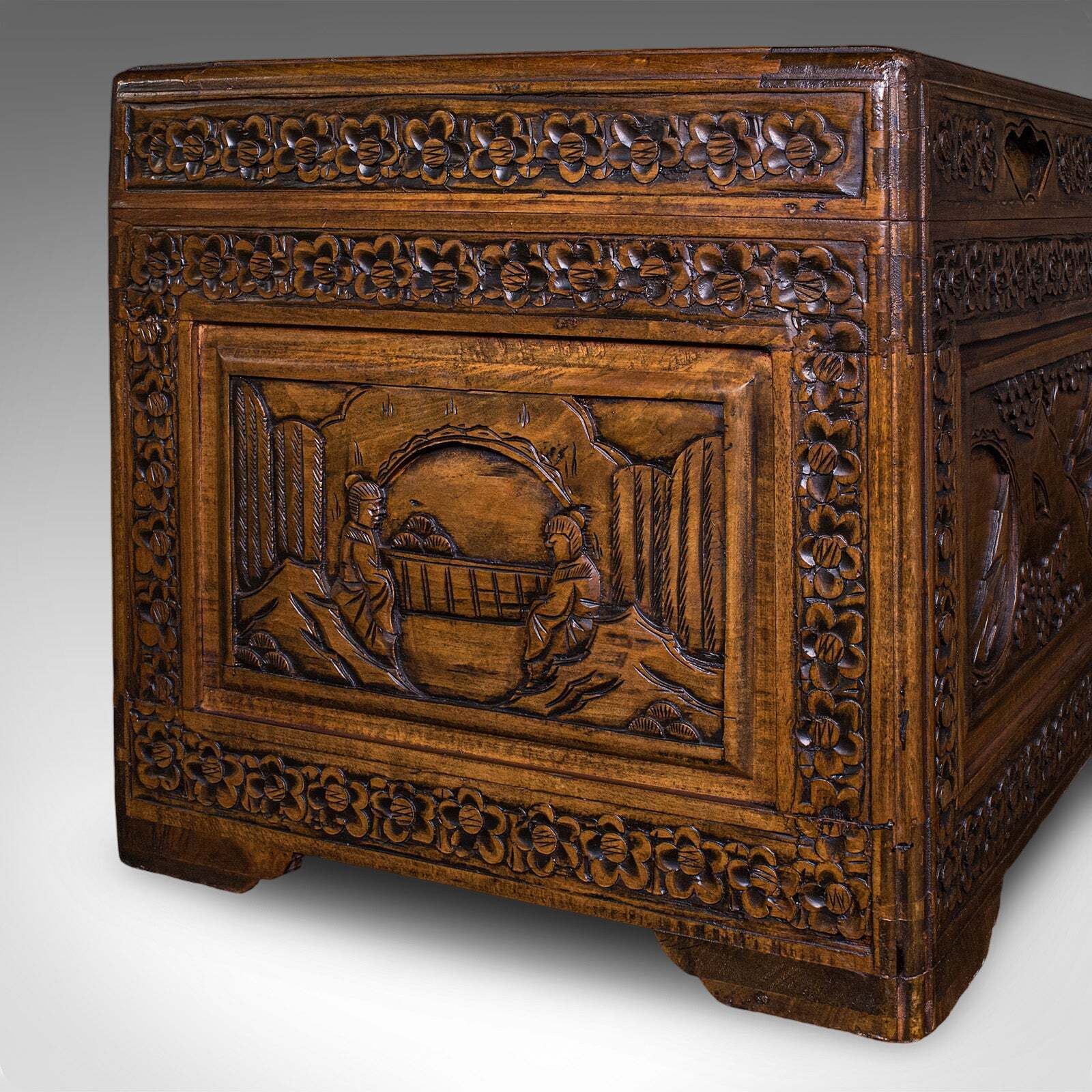 Furniture Vintage Art Deco Blanket Chest, Oriental, Camphorwood Linen Trunk, Home Storage photo
