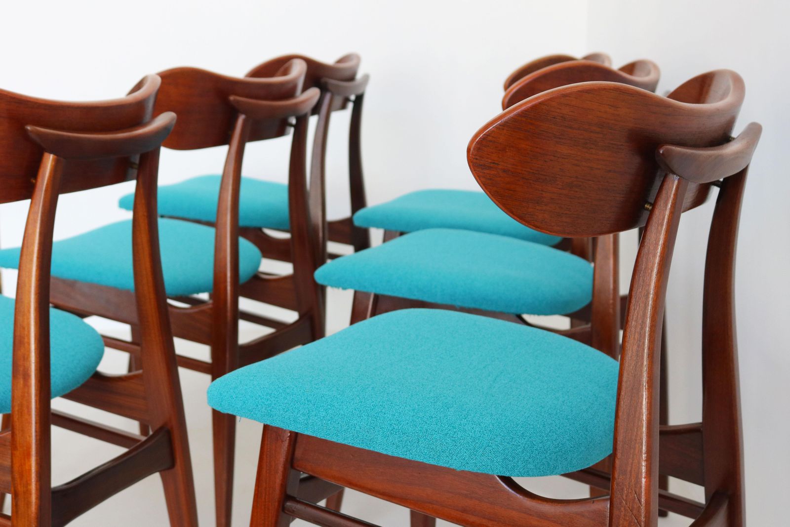 photo for sale Set Van 6 Eetkamerstoelen Van Louis Van Teeffelen, Model: Kastrup 1950, Dutch Design