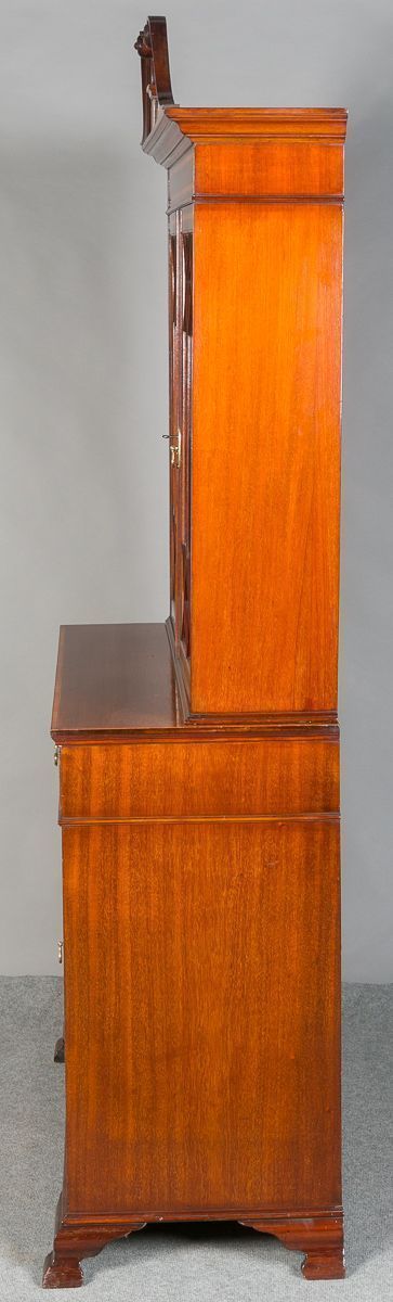 Sheraton Revival Bookcase photo vinterior