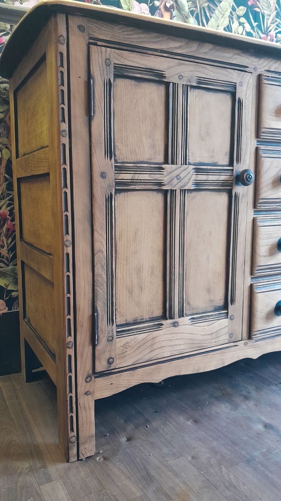Furniture Vintage Ercol Large Sideboard 4 Drawers Flanking 4 Central Drawers photo
