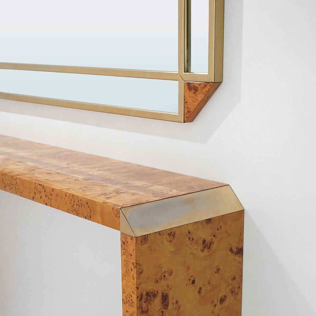 photo furniture Console In Briar Root By Mario Falcone For Fratelli Turri, 1970s