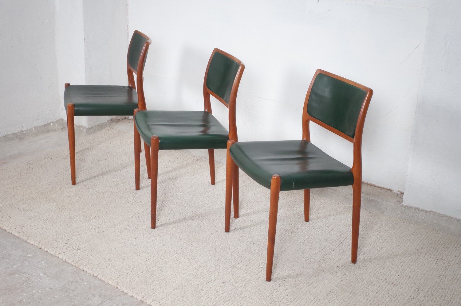 photo furniture Danish Model 80 Dining Chairs By Niels O. Møller 1960s Set Of 3