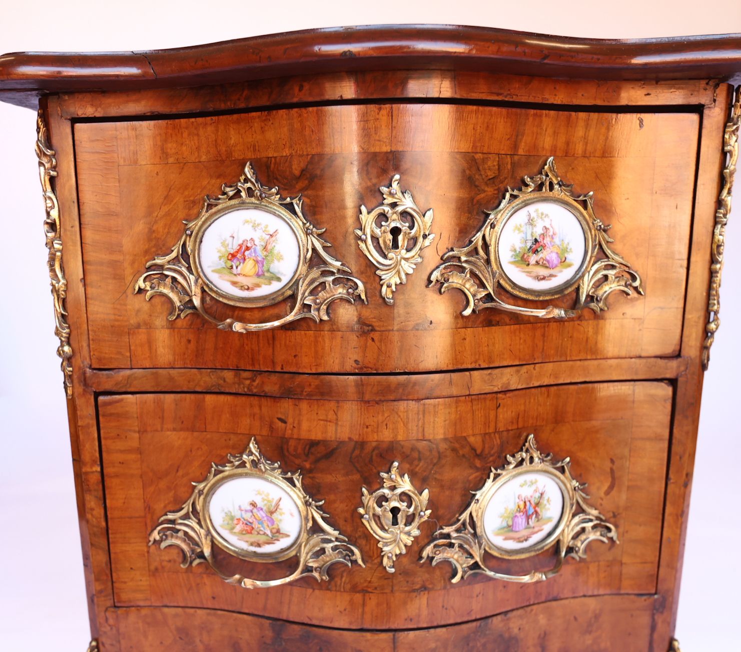C19th French Walnut Cameo Plaque Chest photo vinterior