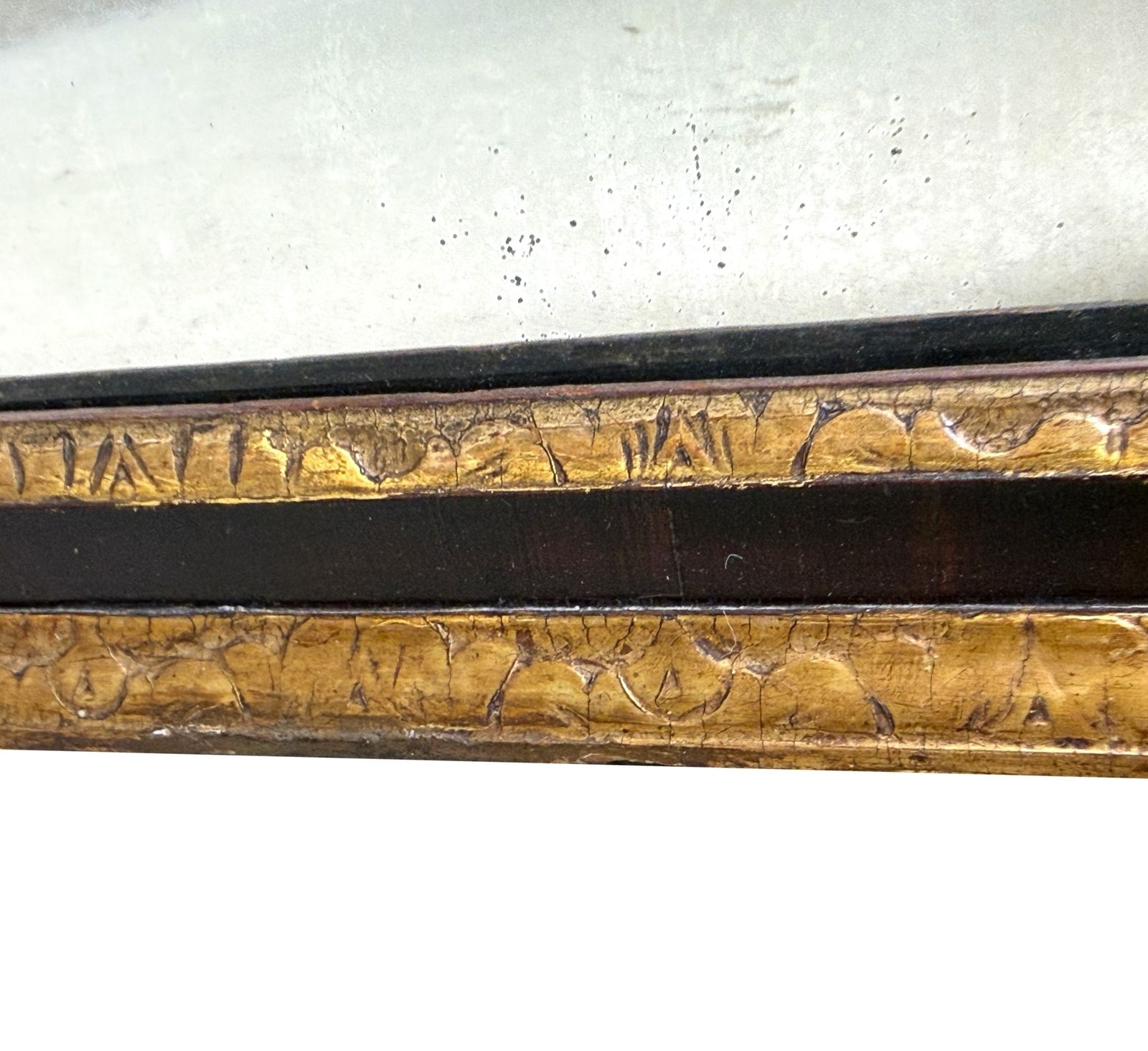 Early 18th Century Georgian Walnut & Gilt Wall Mirror (England, Circa 1720) photo for sale