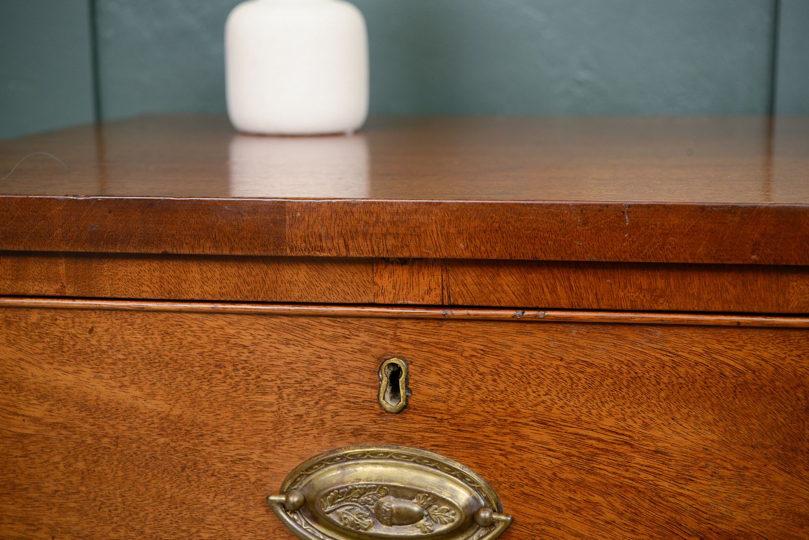 photo vinterior Georgian Mahogany Chest Of Drawers   2 Over 2