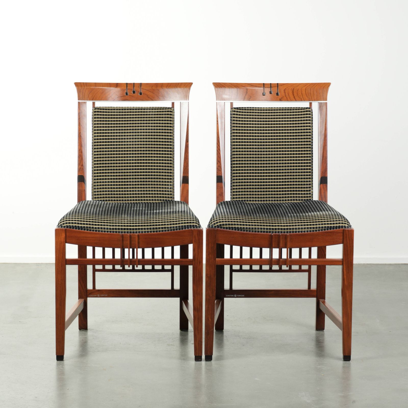 Set Of 2 Beautiful Art Deco Design Schuitema Dining Chairs With Wooden Frame And Luxurious Fabric Upholstery From The Decoforma Series.