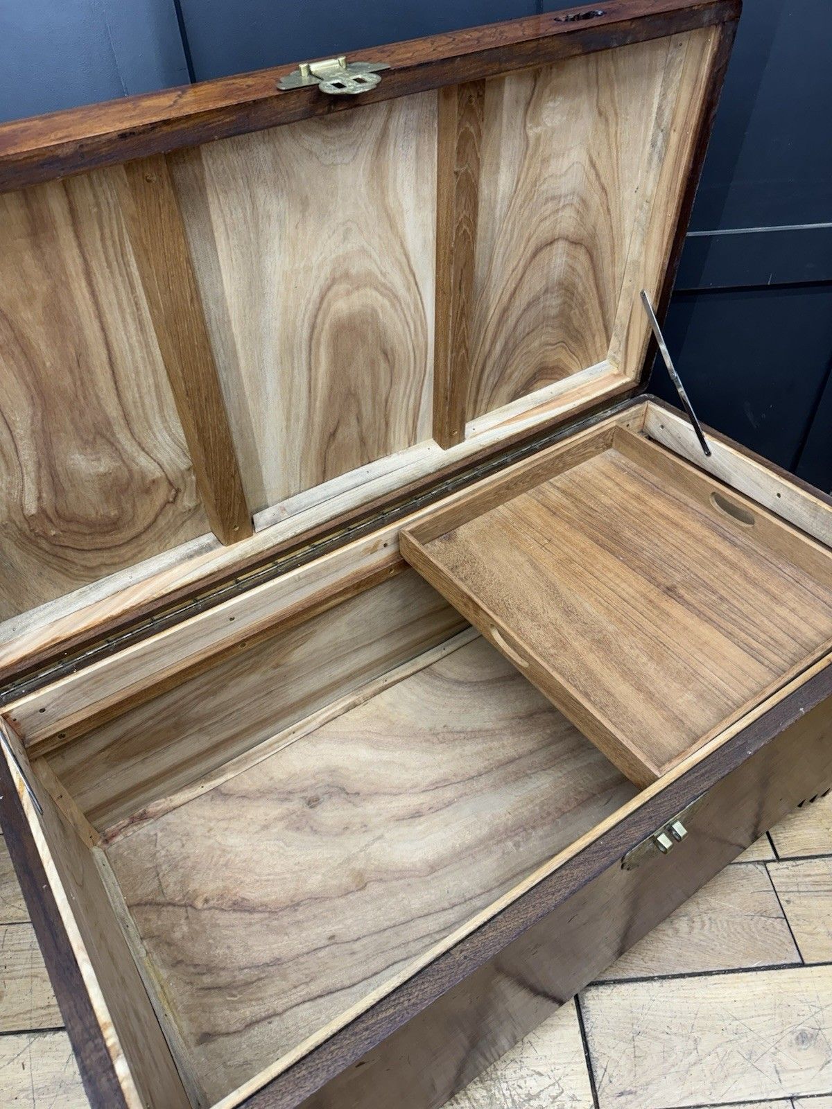 Chinese Camphor Wood Blanket Box Trunk Chest Coffee Table Lockable Storage photo for sale